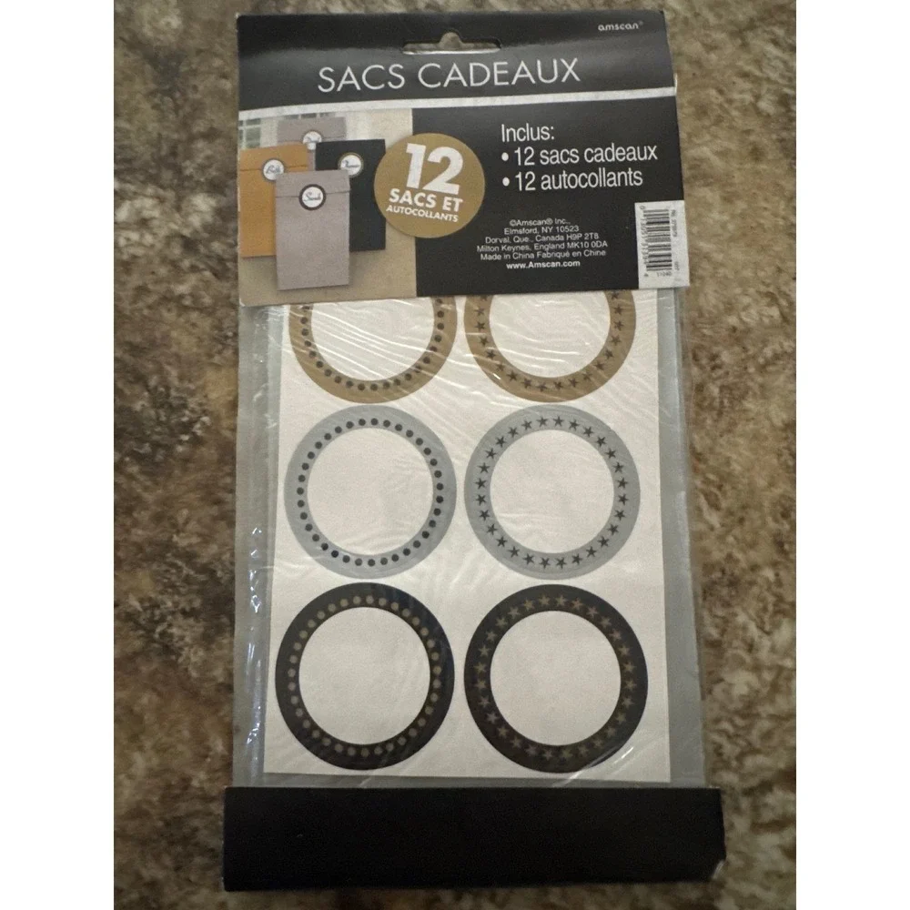 Amscan Personalize It Party Bags 12 Count Black Gold Silver with Stickers Favors